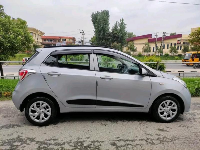 Hyundai Grand i10 Magna