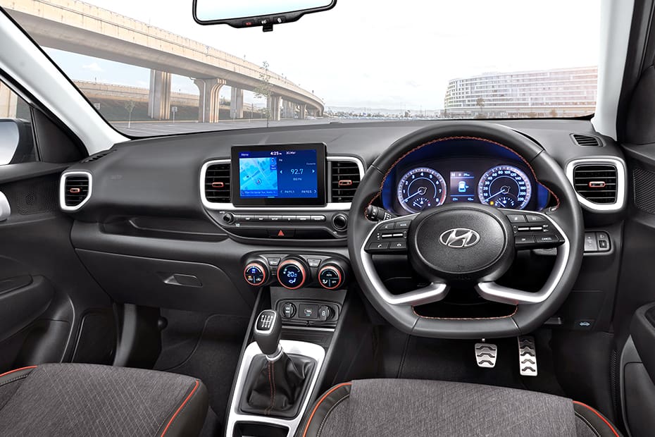Hyundai Venue E (1197cc Petrol)